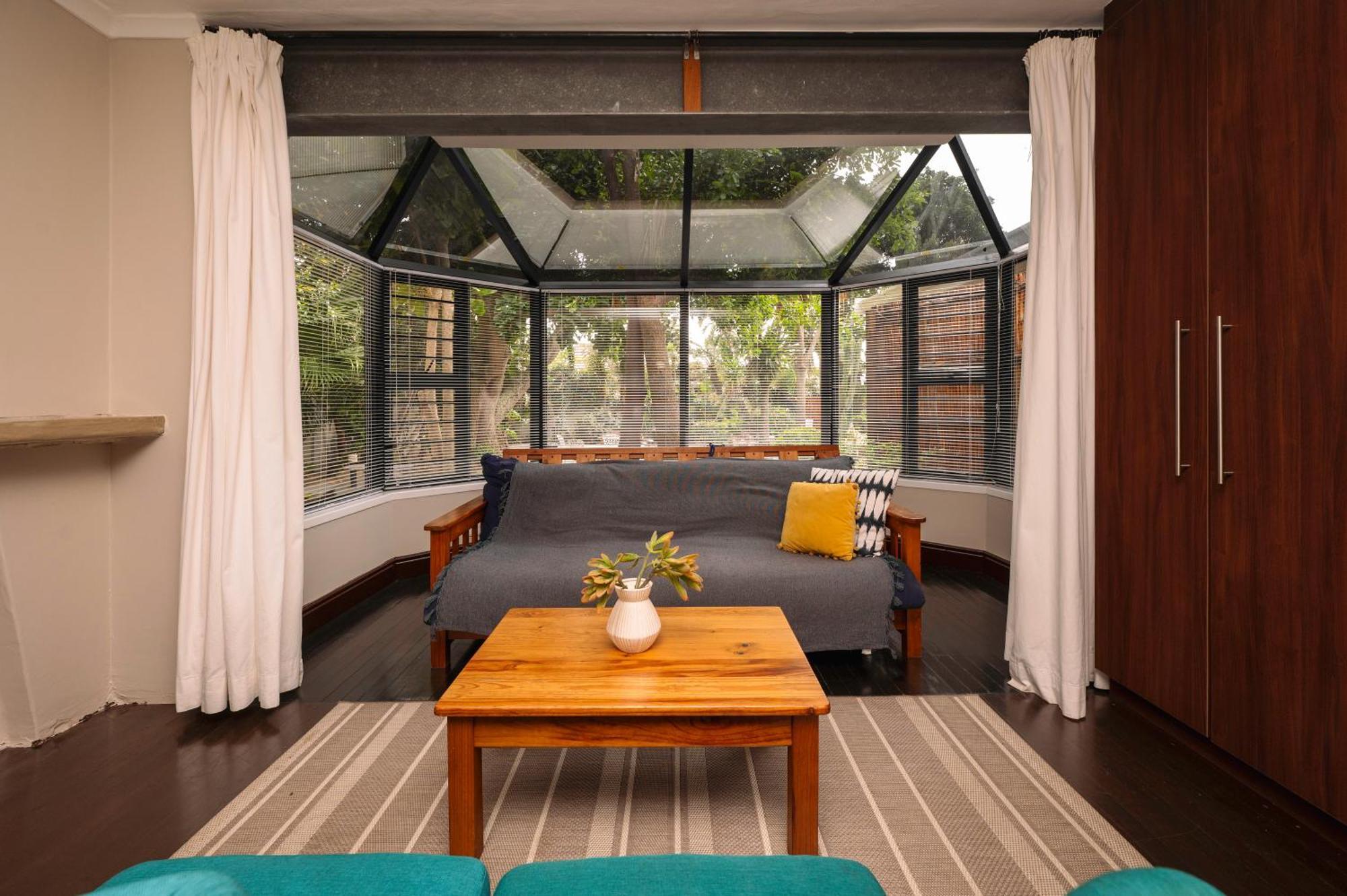 Africa Beach B&B พอร์ตเอลิซาเบธ ภายนอก รูปภาพ