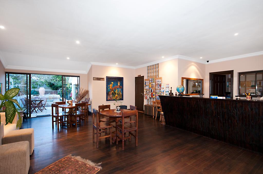 Africa Beach B&B พอร์ตเอลิซาเบธ ภายนอก รูปภาพ